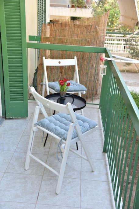 Tiny Treasure Apartment เอเธนส์ ภายนอก รูปภาพ