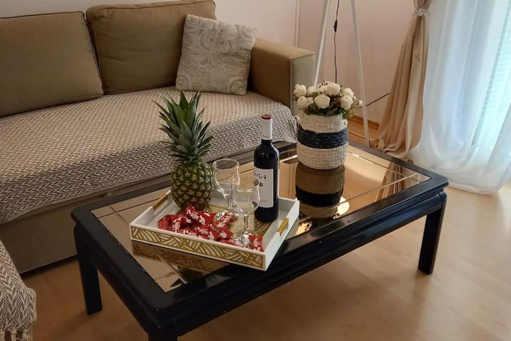 Tiny Treasure Apartment เอเธนส์ ภายนอก รูปภาพ